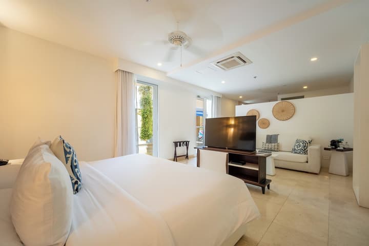 Nacar Hotel Cartagena, Curio Collection by Hilton