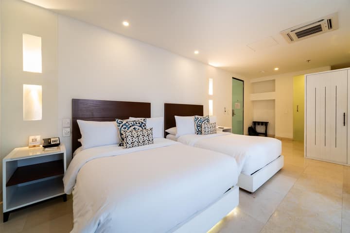 Nacar Hotel Cartagena, Curio Collection by Hilton