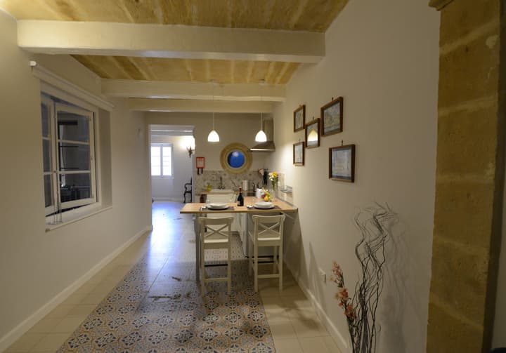 Paulos Valletta