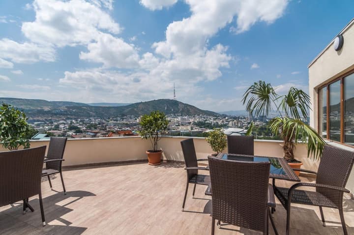 Liva Hotel