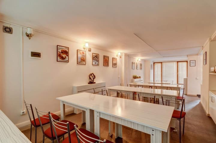 Liva Hotel