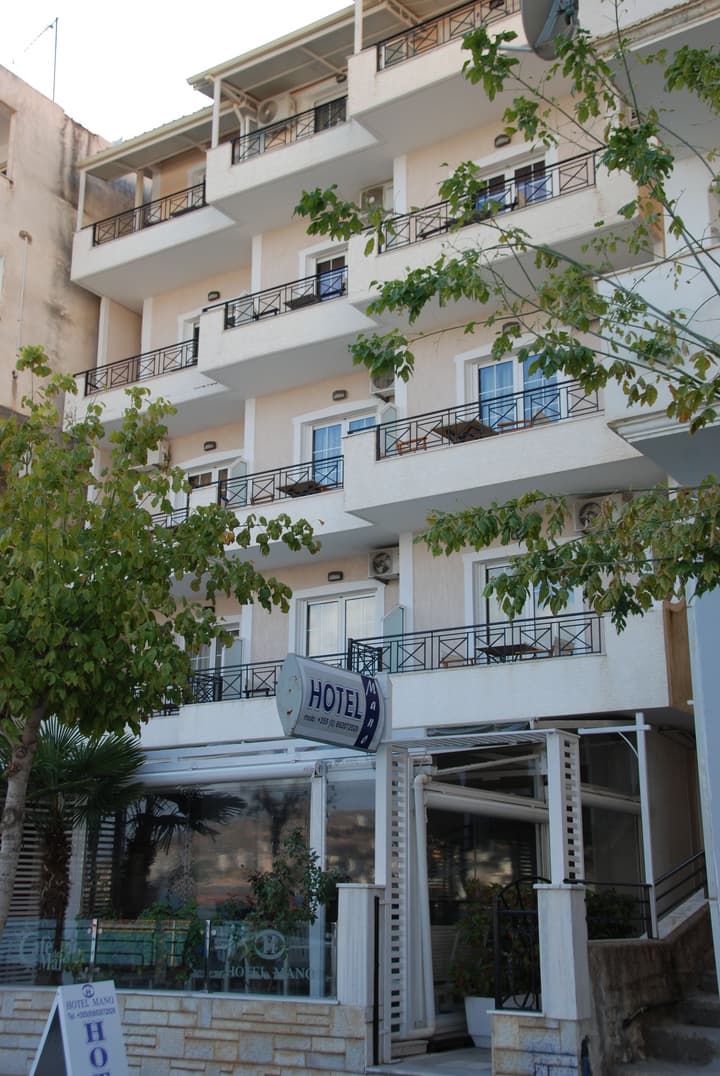 Hotel Mano