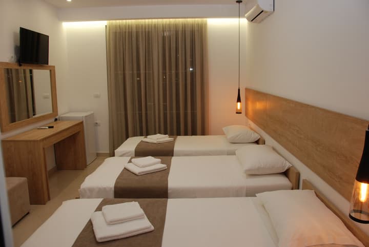 Hotel Mano