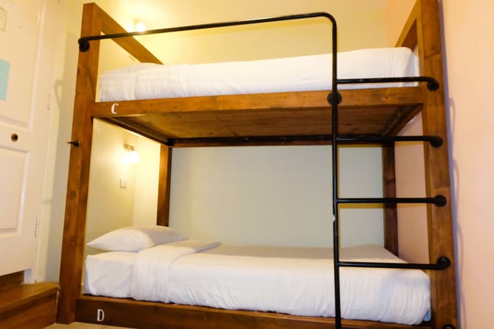 Siri Poshtel Bangkok