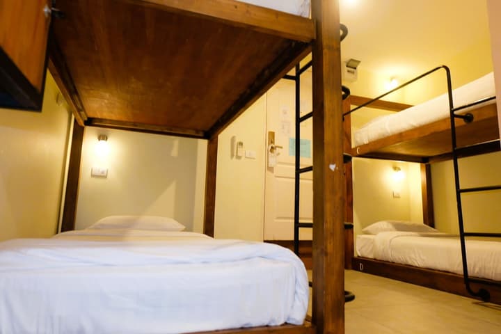 Siri Poshtel Bangkok