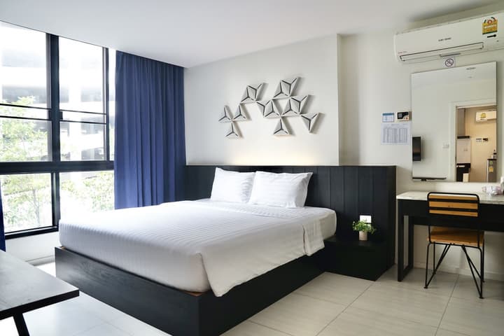 130 Hotel & Residence Bangkok