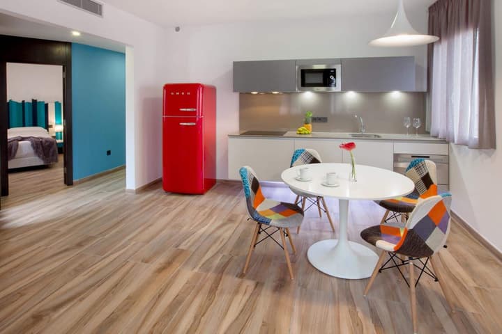 Gran Marina Suites