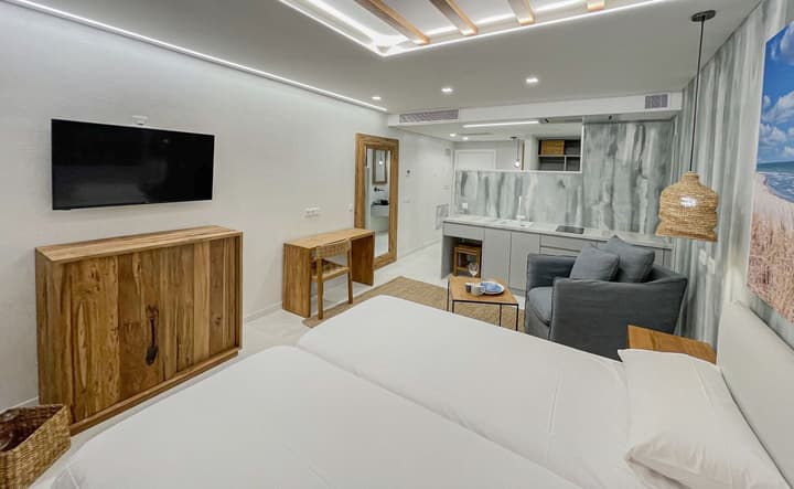 Gran Marina Suites