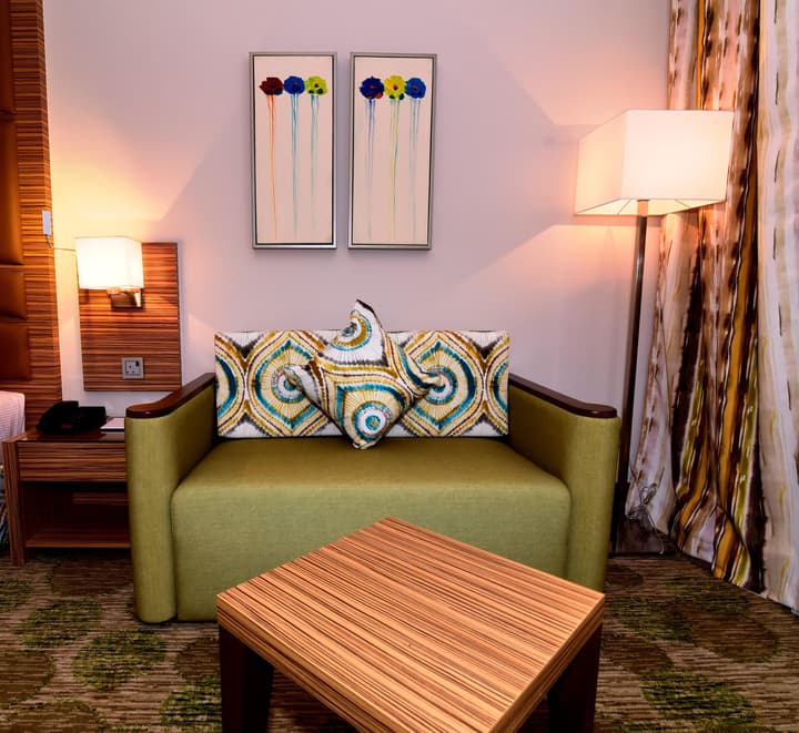 Best Western Plus Pearl Creek