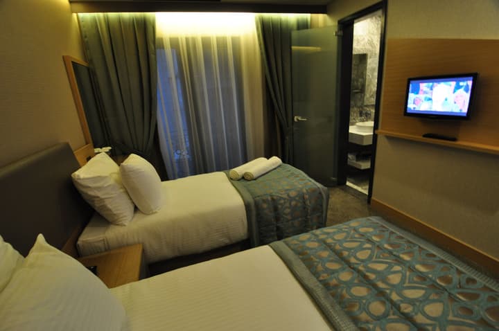 Genova Hotel