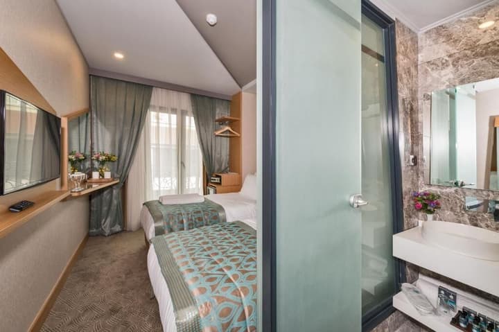 Genova Hotel
