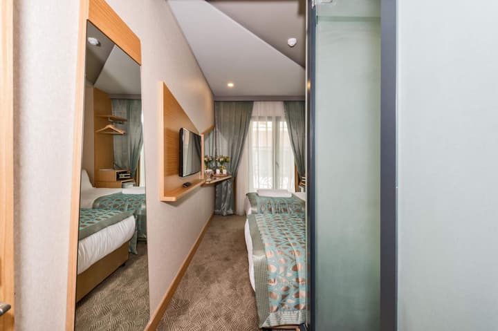 Genova Hotel