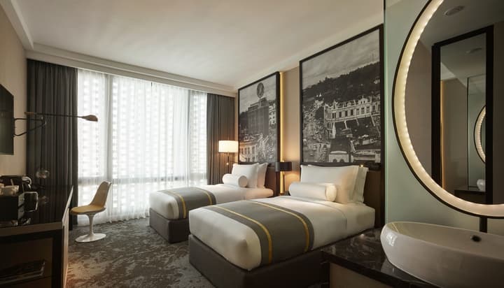 Hotel Stripes Kuala Lumpur, Autograph Collection