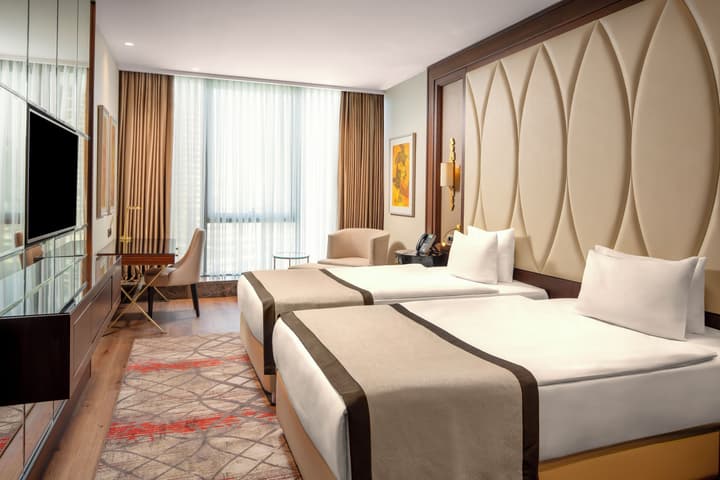 Elite World Grand Istanbul Basın Ekspres