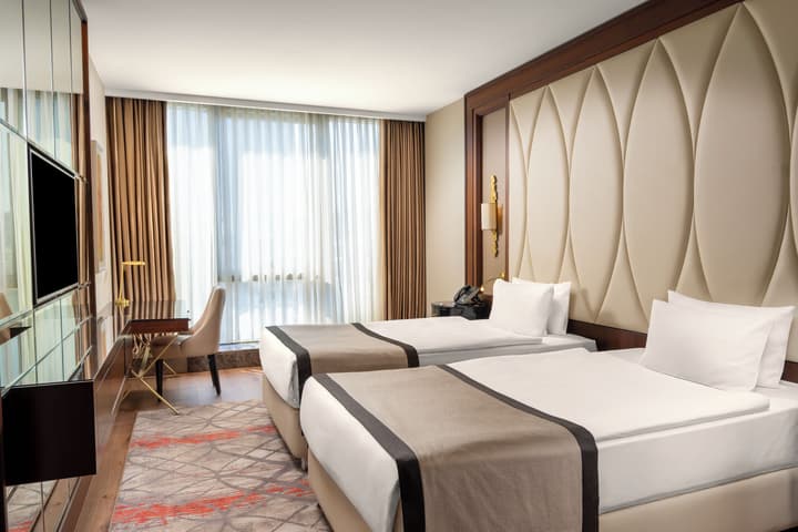 Elite World Grand Istanbul Basın Ekspres