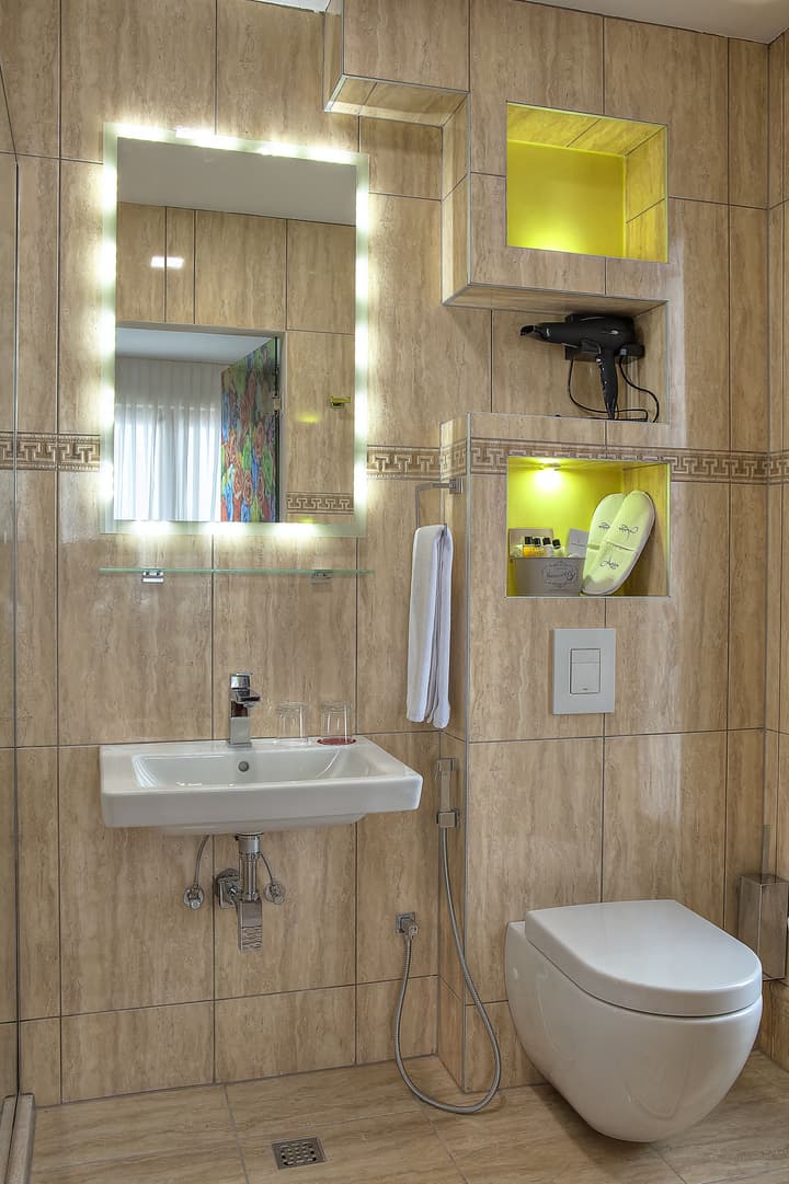 Hotel Aziza