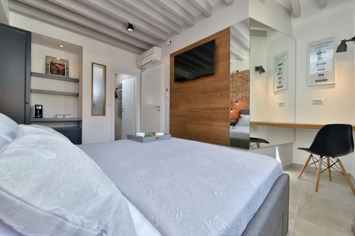Apartments & Rooms Mareta Exclusive