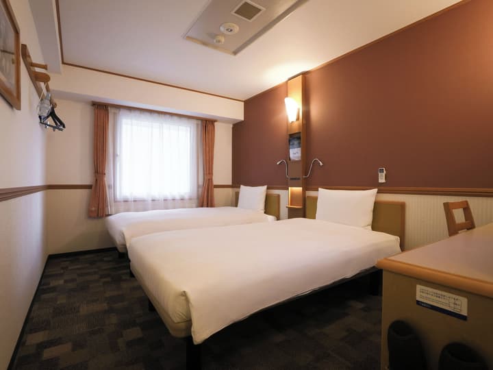 Toyoko Inn Kanazawa Kenrokuen Korimbo
