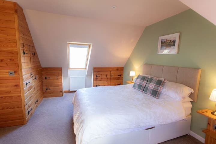 Redwood House Hotel