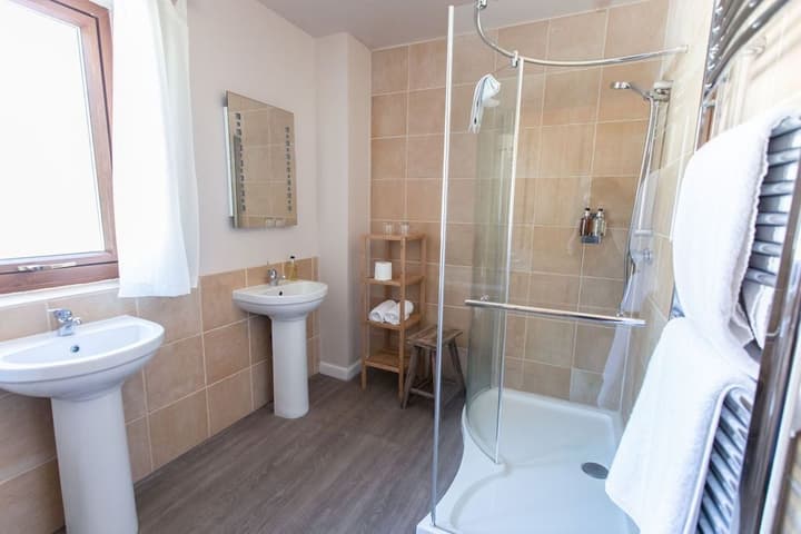 Redwood House Hotel