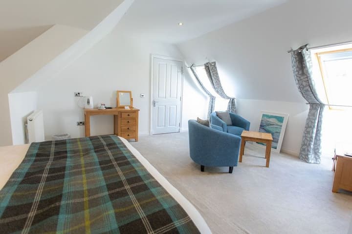 Redwood House Hotel