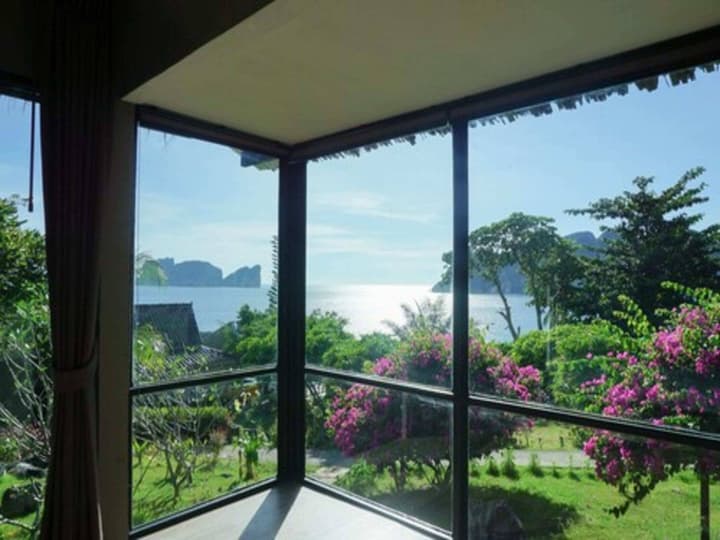 HIP Seaview Resort at Phi Phi
