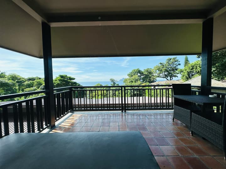 HIP Seaview Resort at Phi Phi