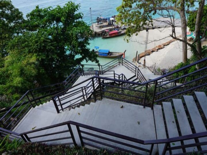 HIP Seaview Resort at Phi Phi