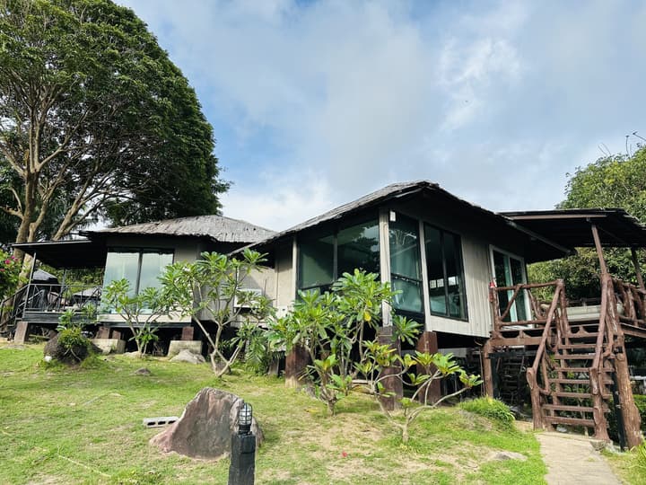 HIP Seaview Resort at Phi Phi