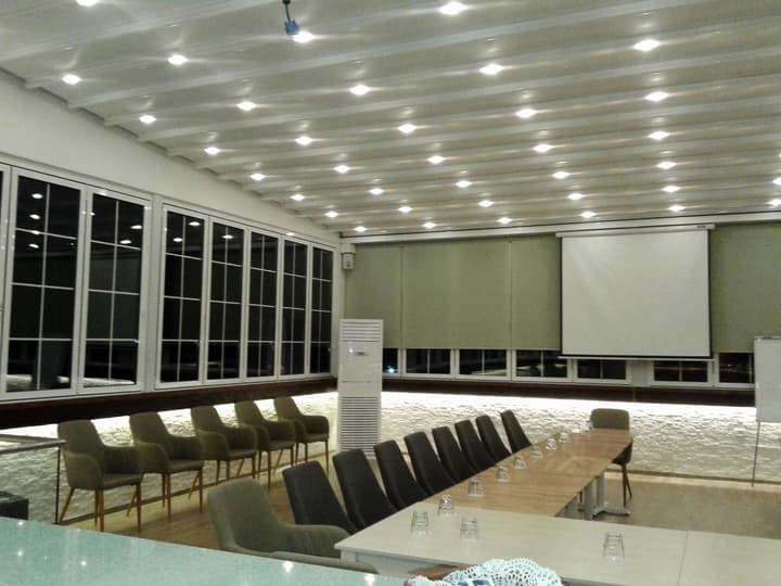 Capital Tirana Hotel