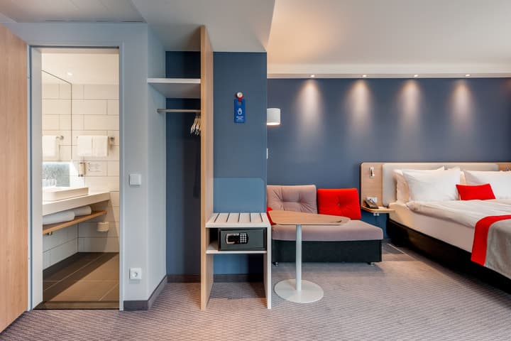 Holiday Inn Express Berlin - Alexanderplatz by IHG