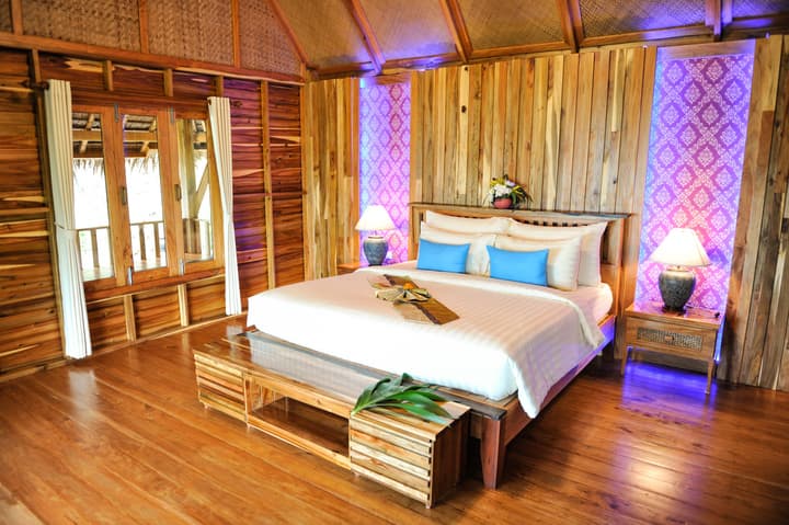 Phi Phi Phu Chalet Resort