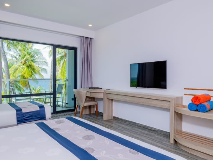 Kaani Grand Seaview