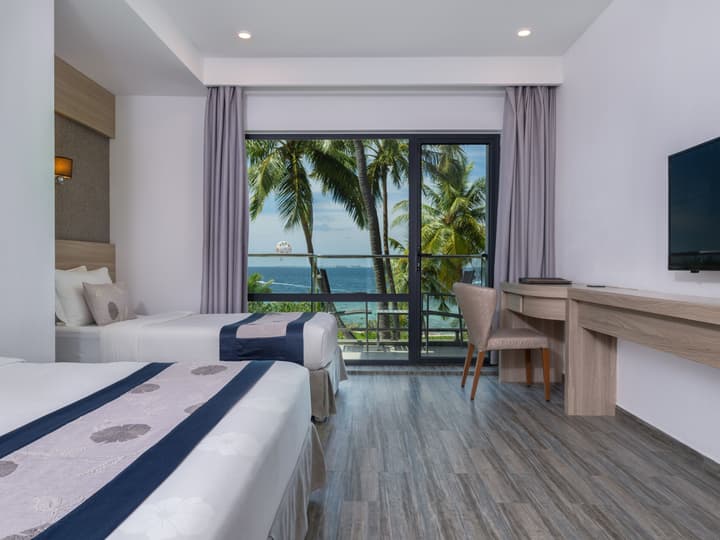 Kaani Grand Seaview