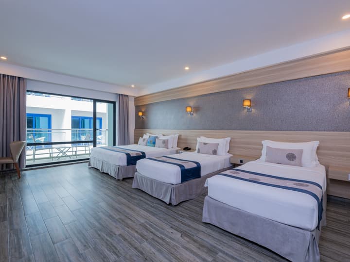 Kaani Grand Seaview