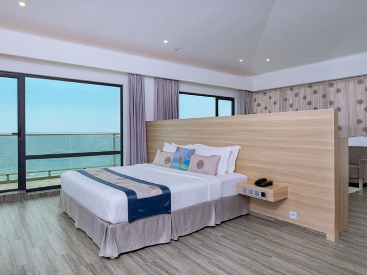 Kaani Grand Seaview