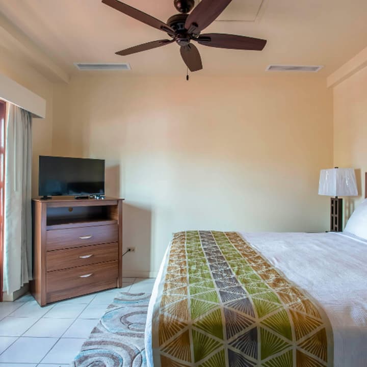 Village Cay Hotel and Marina