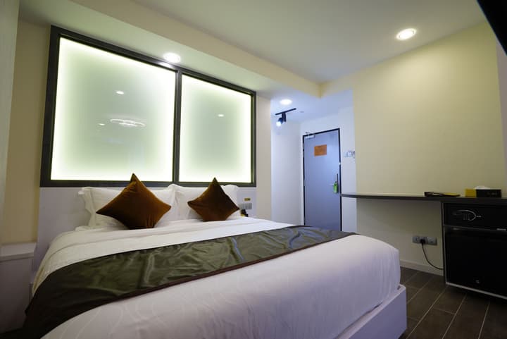 five6 Hotel Splendour