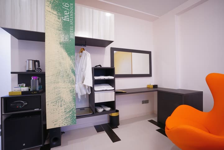 five6 Hotel Splendour
