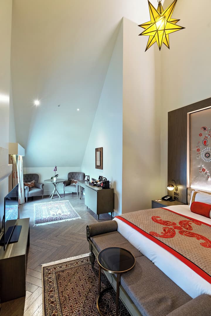 The Lalit London