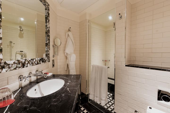 The Lalit London
