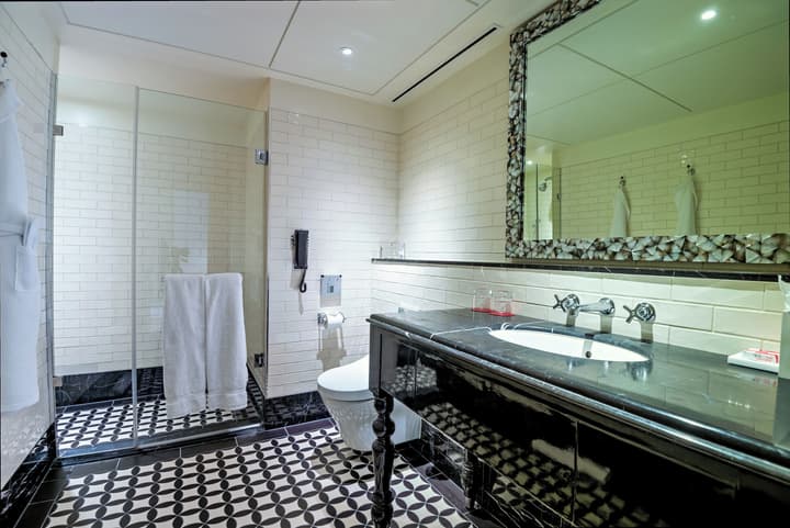 The Lalit London