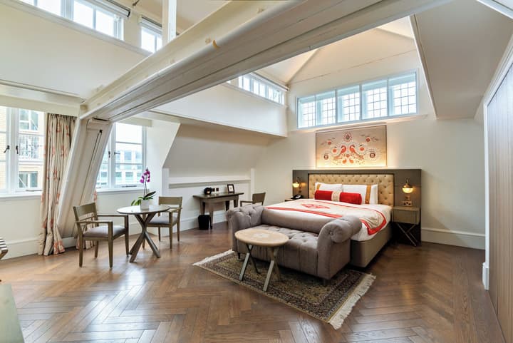 The Lalit London