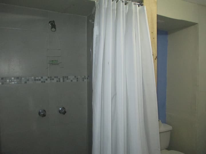 Kingsworth Bed and Breakfast