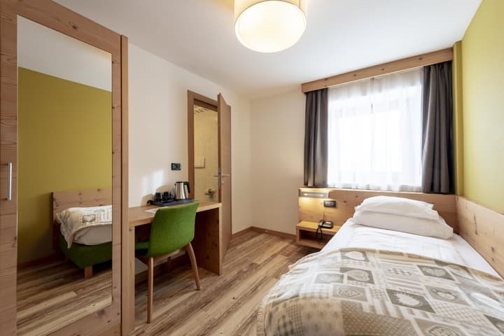 Hotel Col Di Lana
