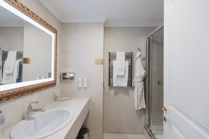 Grand Hotel Yerevan