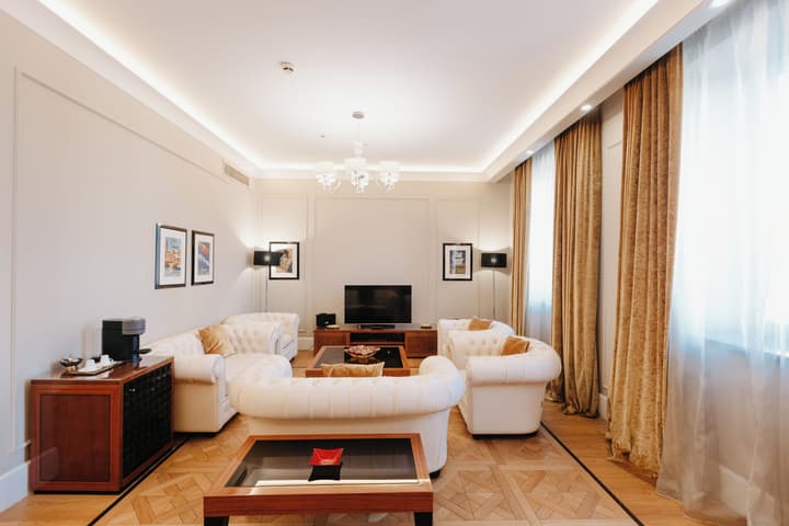 Grand Hotel Yerevan