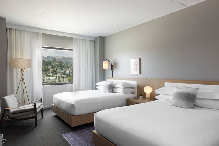 Kimpton Everly Hotel Hollywood by IHG