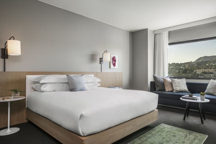 Kimpton Everly Hotel Hollywood by IHG