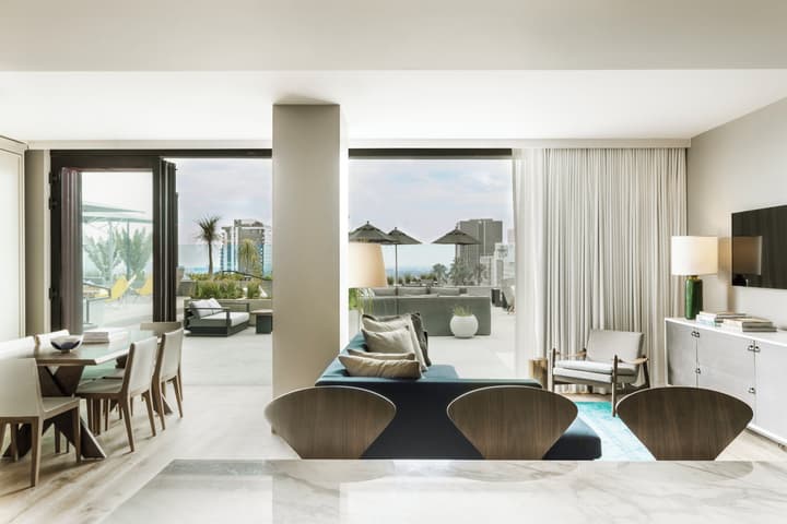 Kimpton Everly Hotel Hollywood by IHG